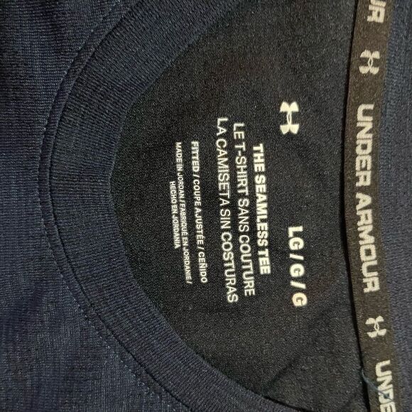 Under Armour Black Men's Shirt - Picture 8 of 8